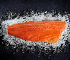 Филе форели Премиум из свежей рыбки трим С 1,3+